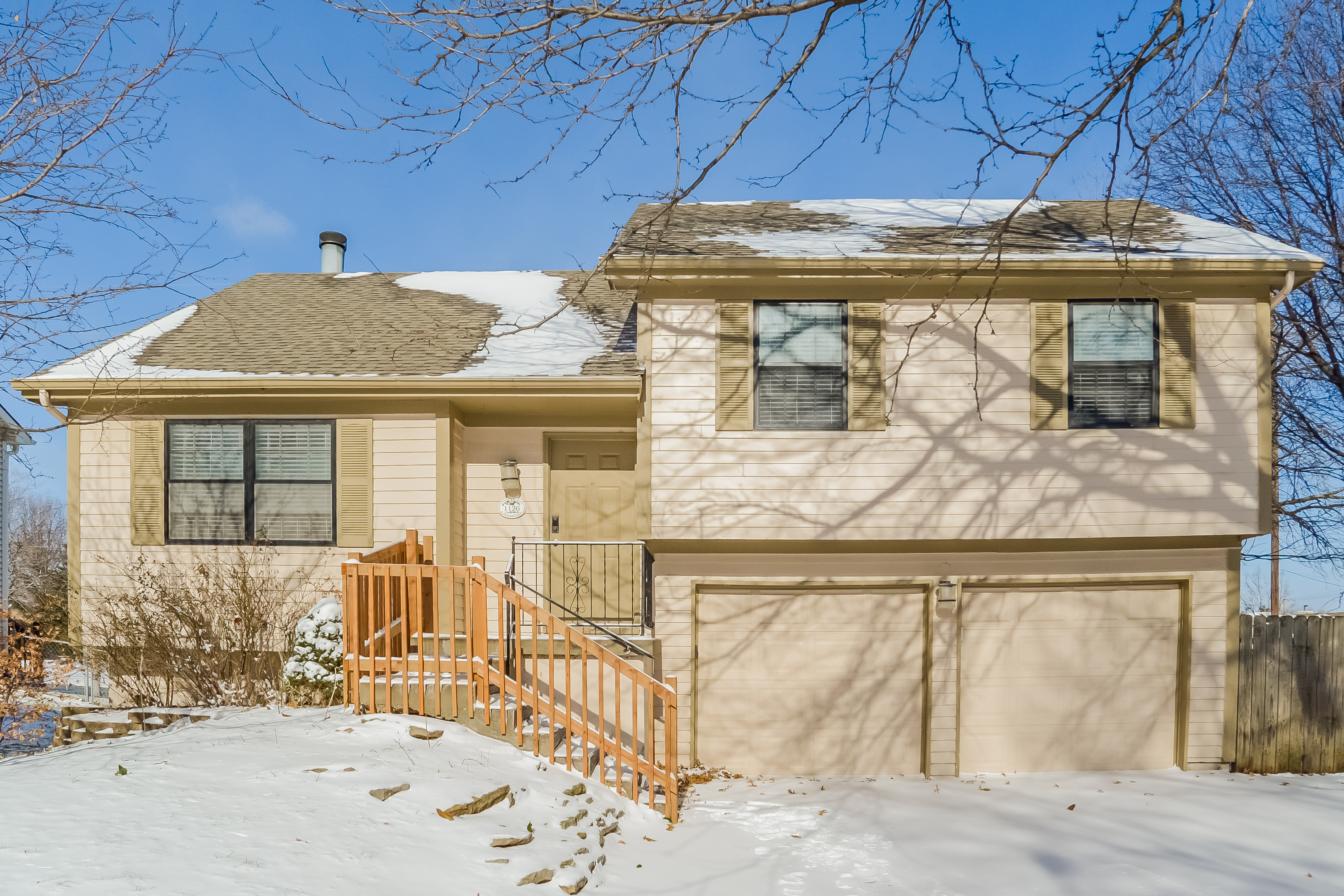 1126 E Elizabeth St Olathe, KS 66061